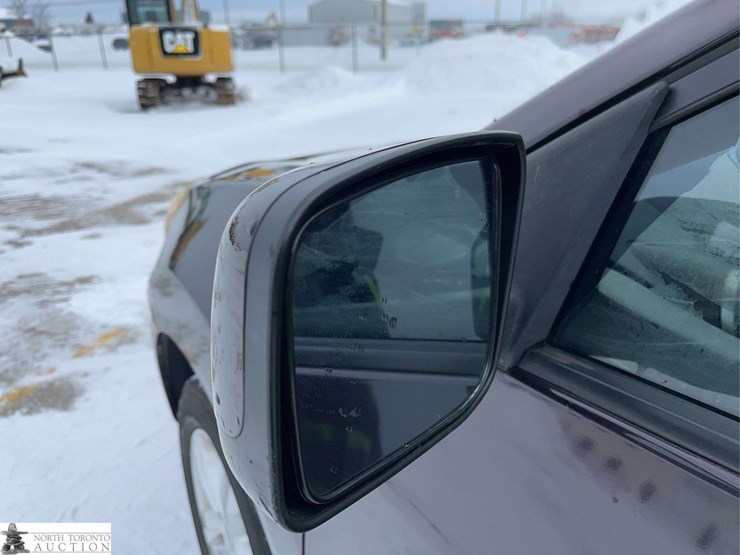 2013-nissan-rogue-image-34