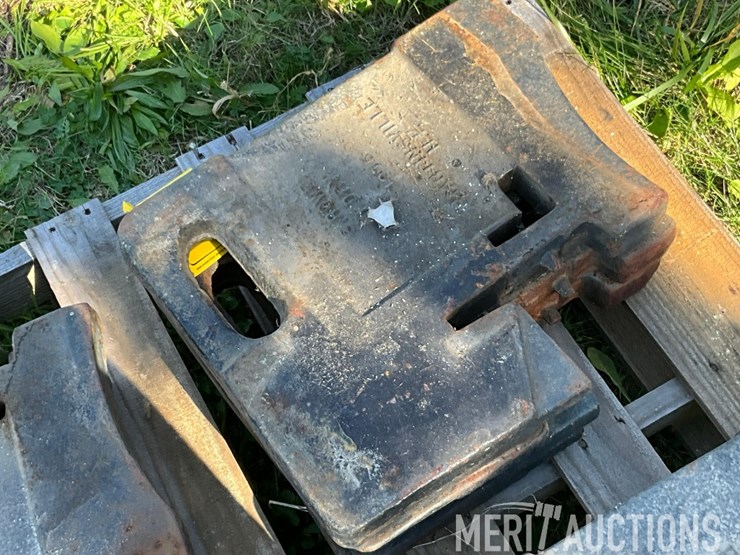 (3)-ih-suitcase-weights-image-9