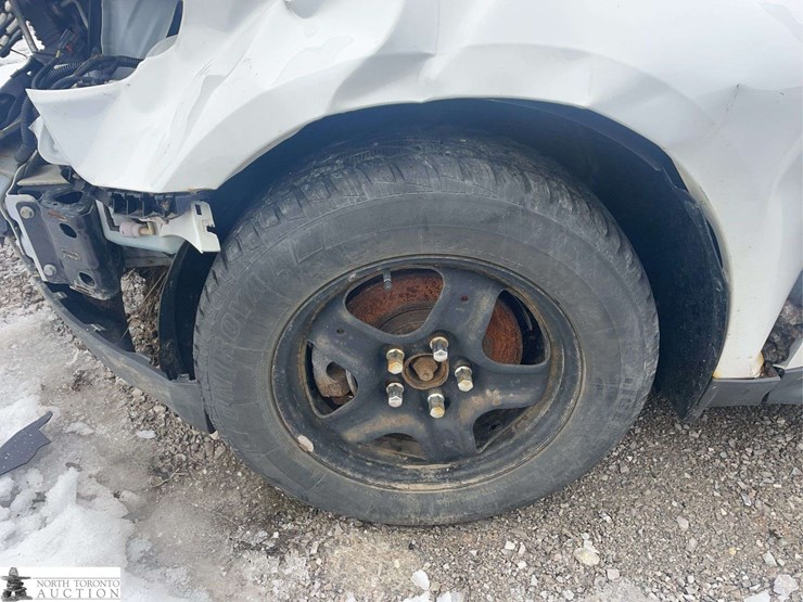 2017-chevrolet-equinox-image-18