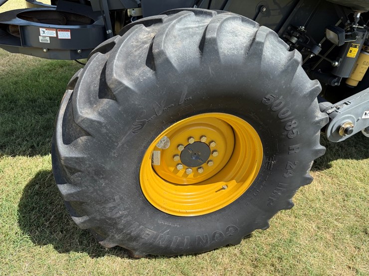 #24-•-claas-740-image-4