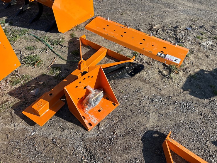 #44-•-unused-4’-grader-blade-image-3