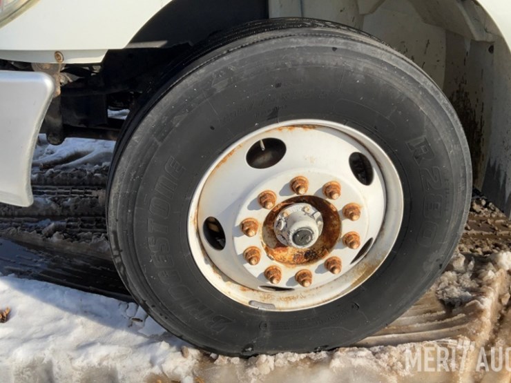 2007-international-durastar-4300-image-15