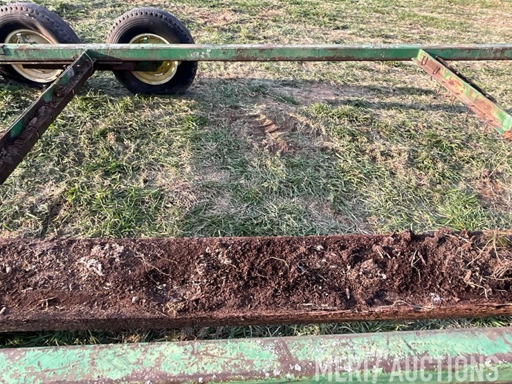 john-deere-implement-trailer-image-21