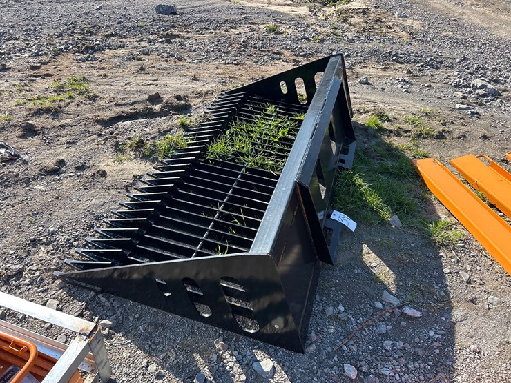 #34-•-unused-78”-skid-steer-rock-bucket-image-2