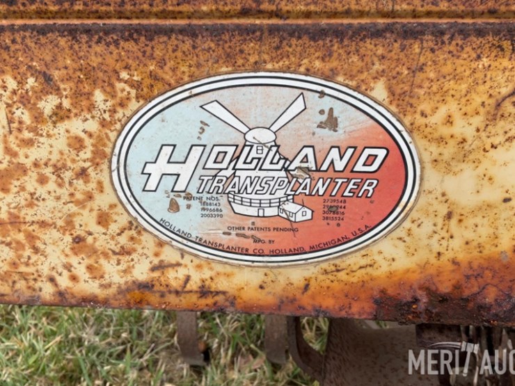 holland-3pt.-tree-transplanter-image-6