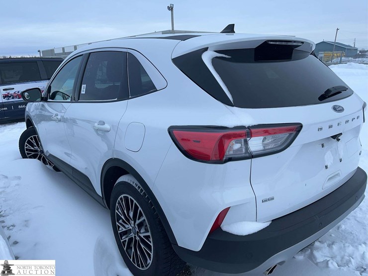 2022-ford-escape-se-image-6