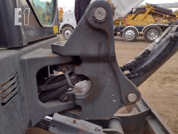 2021-bobcat-e35i-image-24