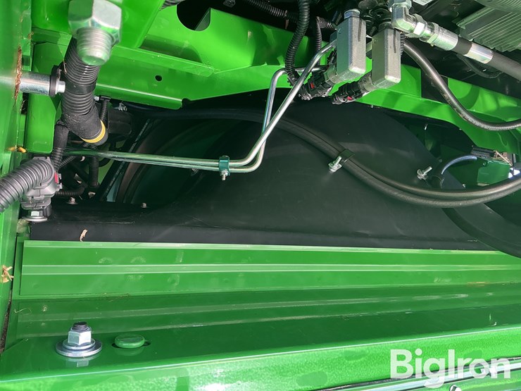 2025-john-deere-s7-800-image-18