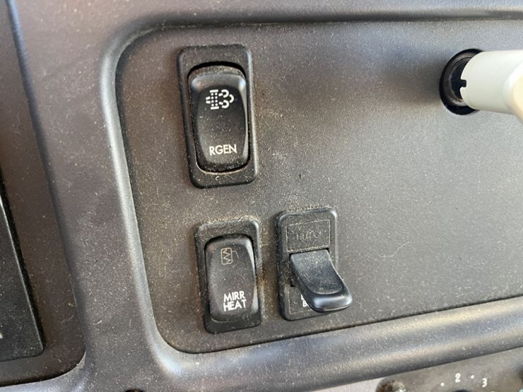 2014-vactor-2100-image-30