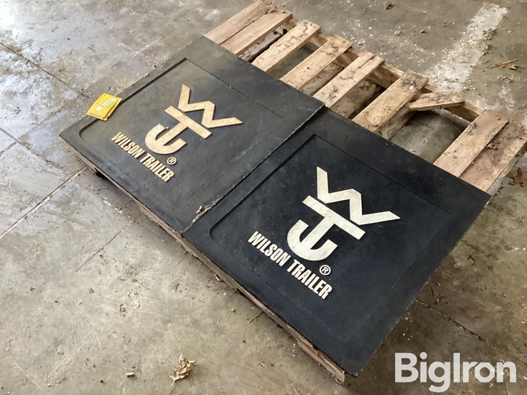 wilson-trailer-mud-flaps-image-1
