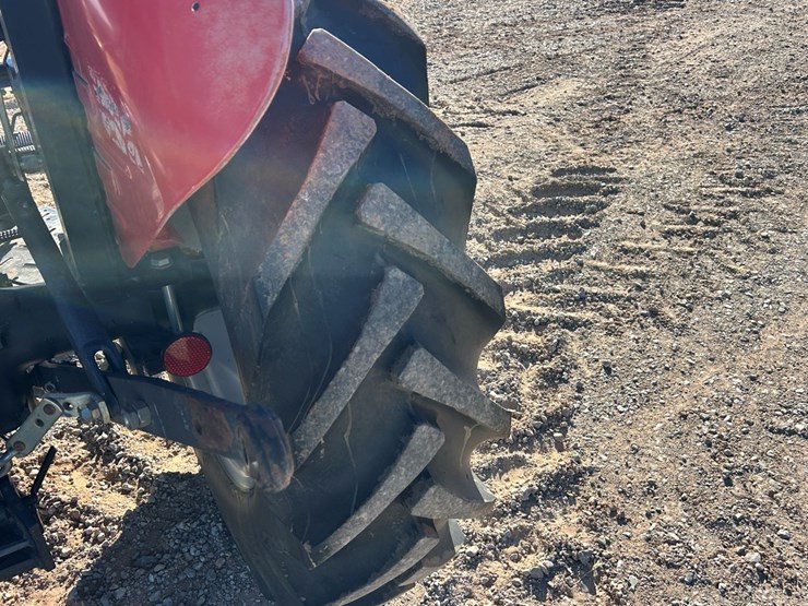 massey-ferguson-231s-image-7