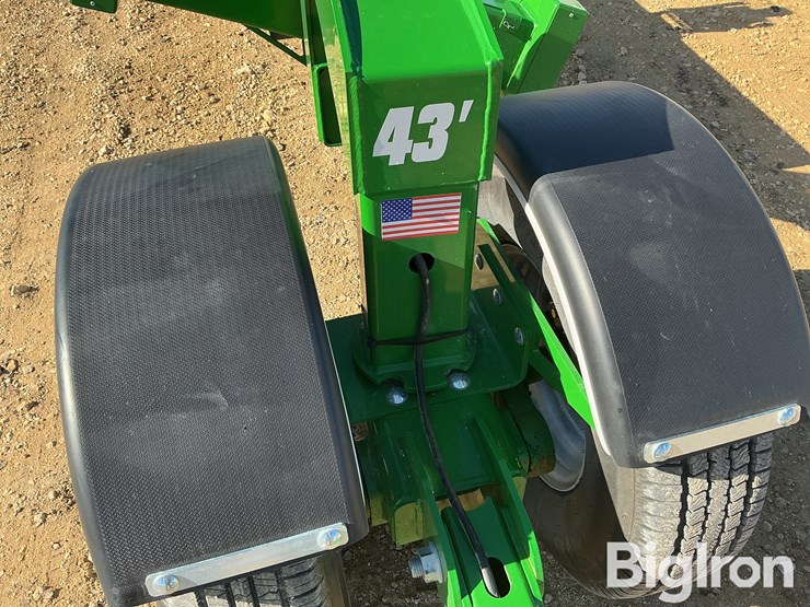 2024-dose-headhunter-classic-43’-head-trailer-image-11