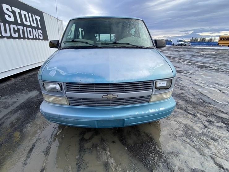 1996-chevrolet-astro-image-8