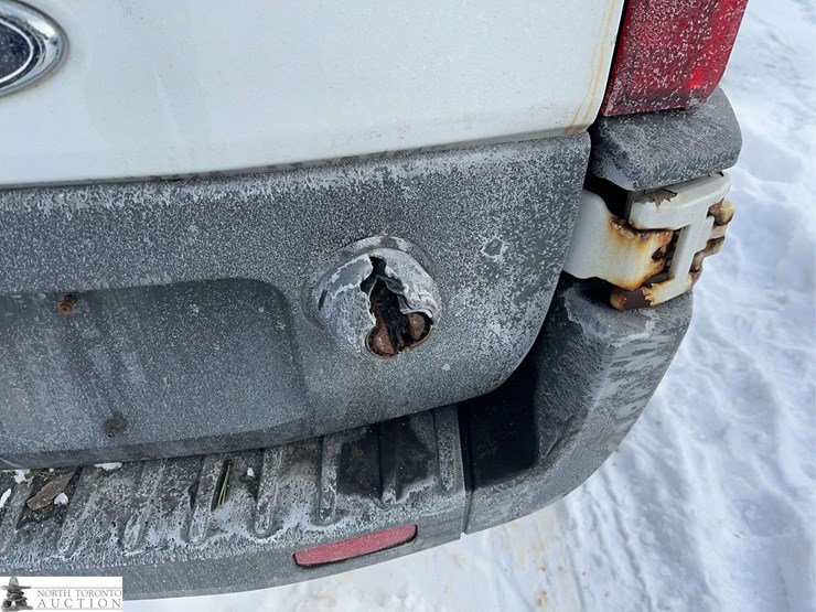 2016-ford-transit-image-29