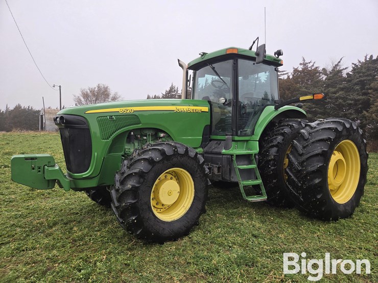 2002-john-deere-8520-image-1