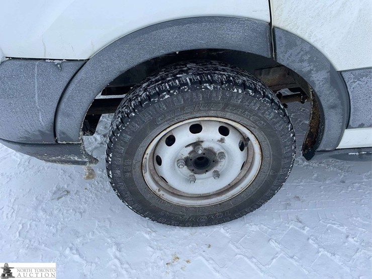 2017-ford-transit-image-21