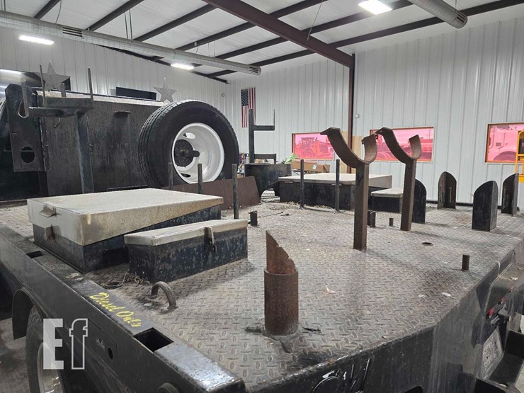 2004-ford-f350-image-17