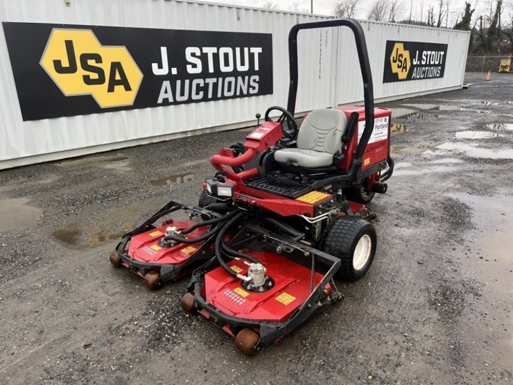 2018-toro-groundsmaster-3500d-rotary-mower-image-1