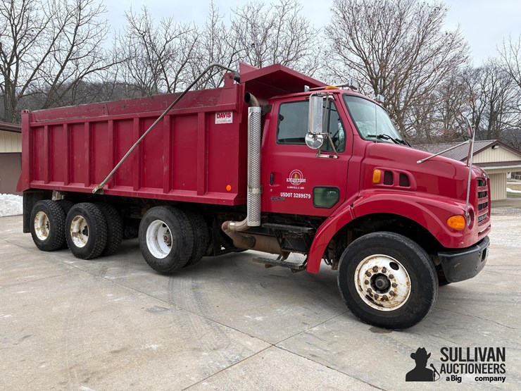 2001-sterling-lt7501-image-3