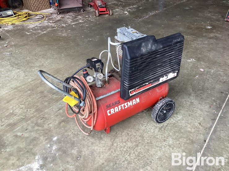 craftsman-air-compressor-image-1