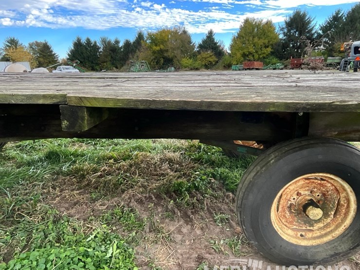 hay-rack-on-running-gear-image-37