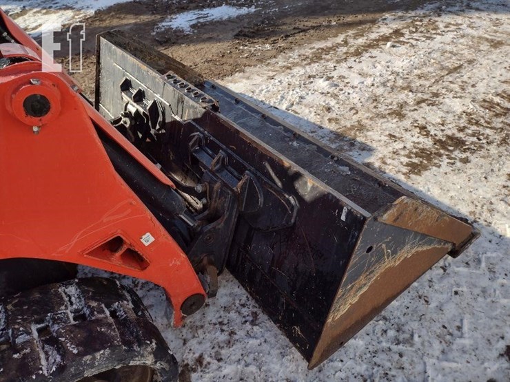 kubota-svl75-image-17