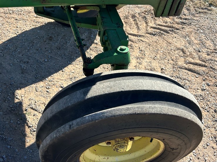 1982-john-deere-4040-image-25