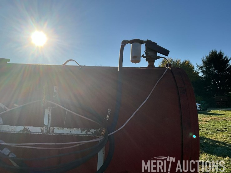 fuel-tank-on-trailer-image-26