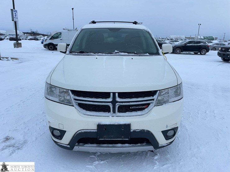 2014-dodge-journey-image-8