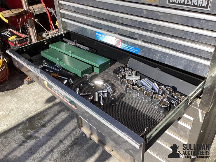 craftsman-tool-chest-box-w/misc-tools-image-11