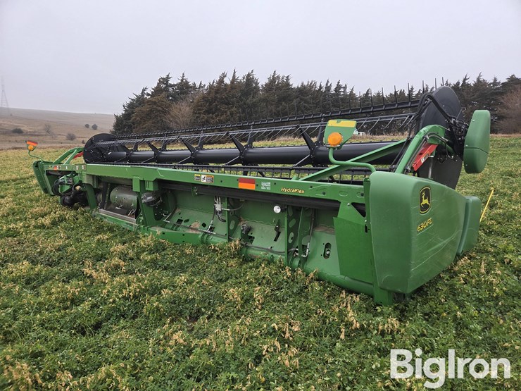 2015-john-deere-630fd-image-5