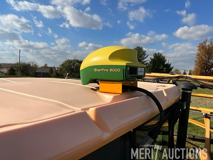 2010-hagie-sts14-image-94