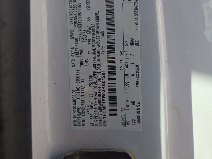 2020-ford-f150-xl-image-18