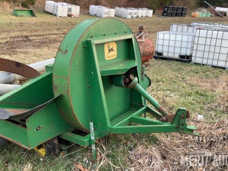 john-deere-65-image-9