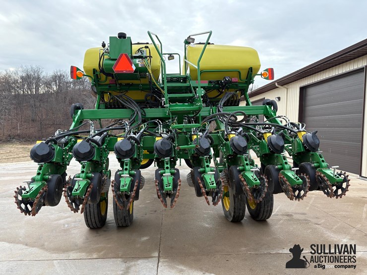 2019-john-deere-1795-image-6