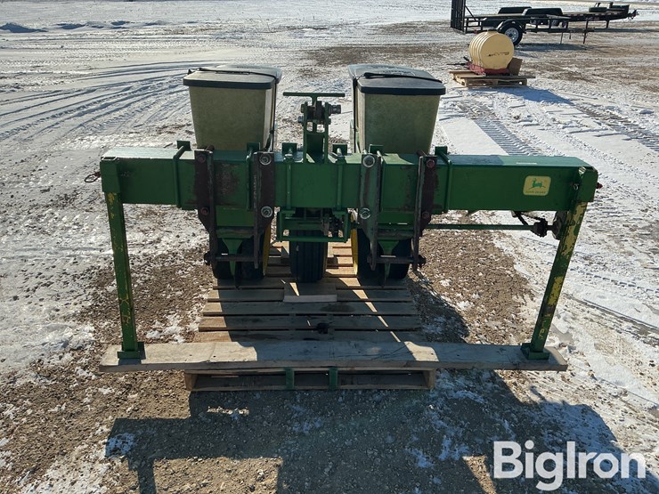 john-deere-30-image-2