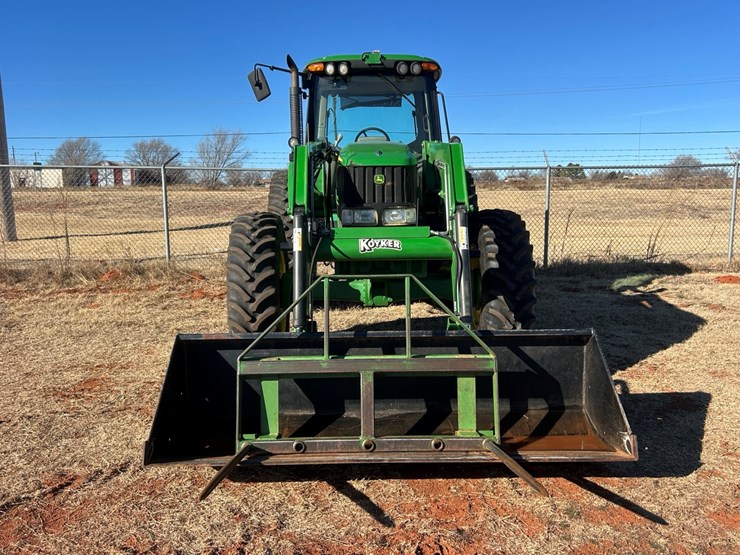 2007-john-deere-7520-image-16