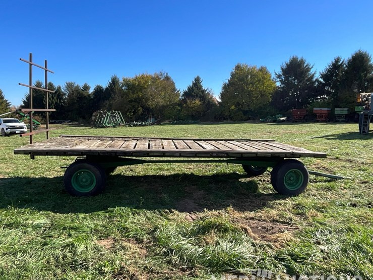 hay-rack-on-running-gear-image-6