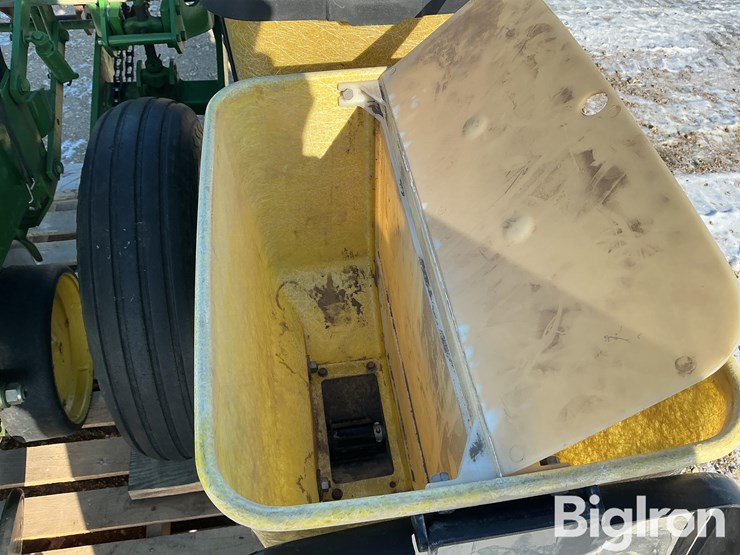 john-deere-30-image-18