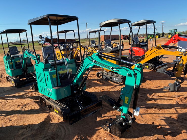 #t8272-•-cfg-h15r-image-1