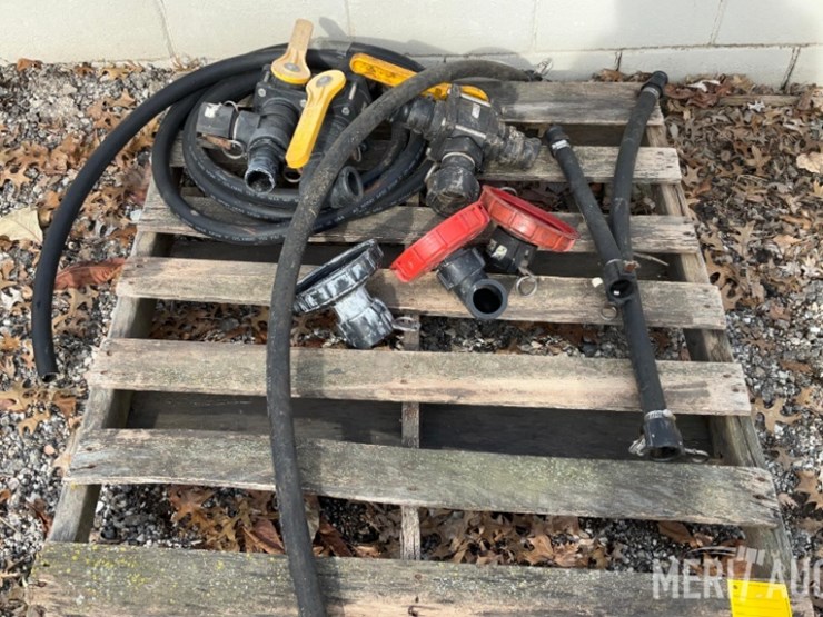 assortment-of-ag-spray-hose-image-1