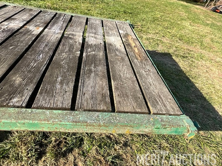 john-deere-implement-trailer-image-24