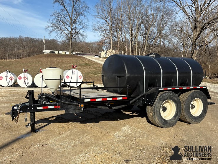 2023-behnke-enterprises-t/a-nurse-tank-trailer-image-1