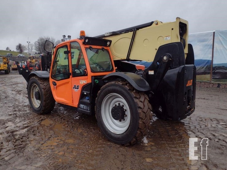 2016-jlg-1255-image-32