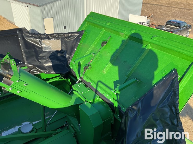 2025-john-deere-s7-800-image-19