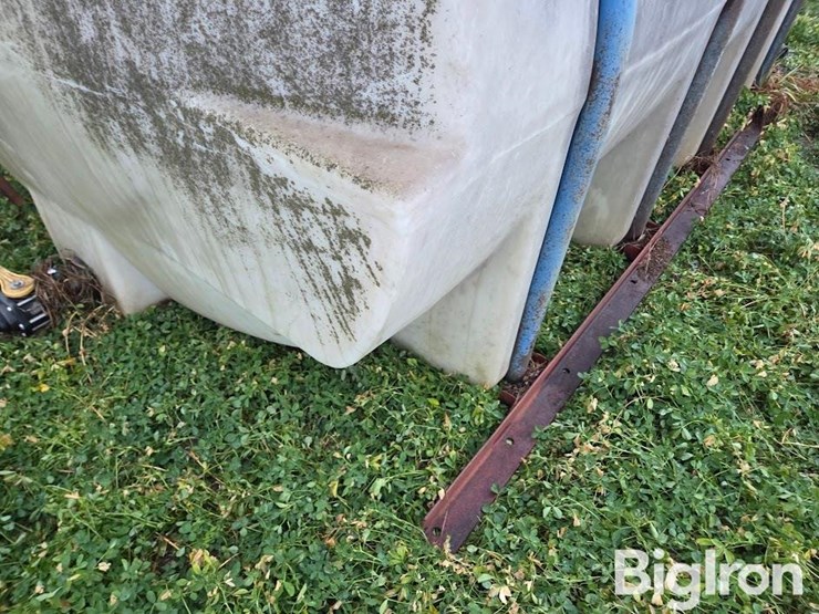 poly-storage-tank-image-11