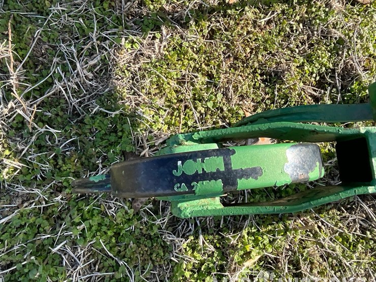 john-deere-8-image-19