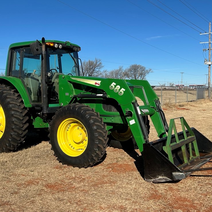 2007 JOHN DEERE 7520