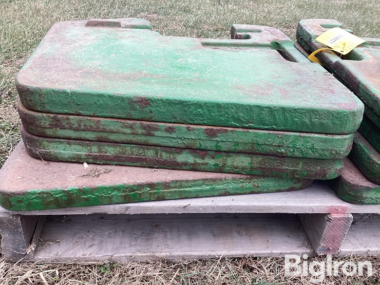 john-deere-suitcase-weights-image-10