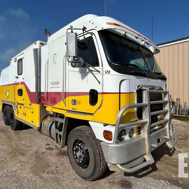 2002 FREIGHTLINER ARGOSY